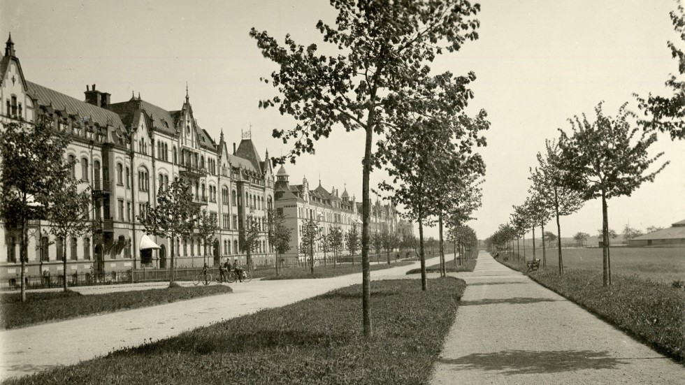 Södra Promenaden vid förra sekelskiftet. 