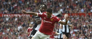 Mittbackskris i Man United – Varane borta i veckor