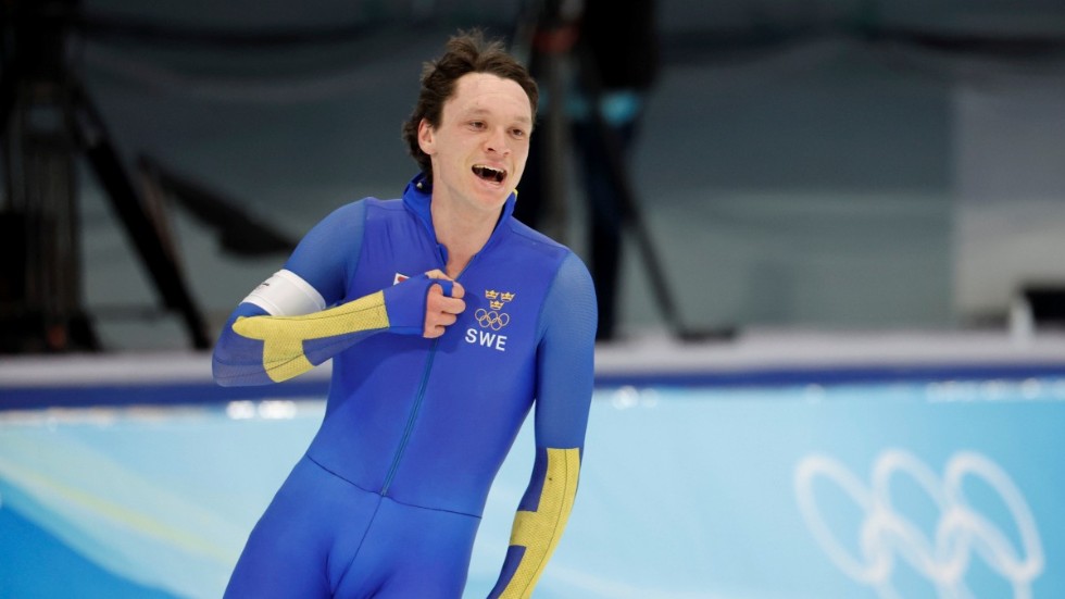 "Sporten tar mer sändningstid vid stora evenemang och de är inte så ofta än att vi alla kan dela med oss av radiotiden tycker jag." skriver insändarskribenten. På bilden dubbla OS-guldmedaljören Nils van der Poel.