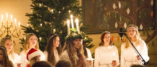 Fullsatt i kyrkan när lucia firades i Arvidsjaur