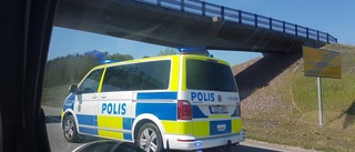 Eftersökt person greps efter biljakt