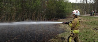 Utryckning till larm om gräsbrand