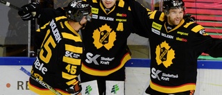 Målkalas och fullsatt när AIK krossade HV71