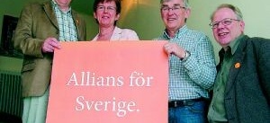 Skarp kritik från alliansen mot arvodena