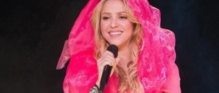 SHAKIRA: "The sun comes out"