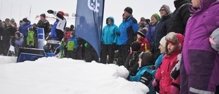 Festivalstämning i snövädret