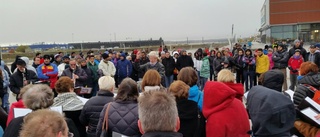 Just nu: Manifestation vid gränsen