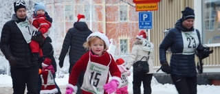 Tomtarnas löpfnatt drog in pengar