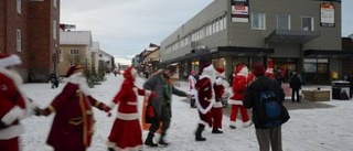 Tomtarna och snön på plats