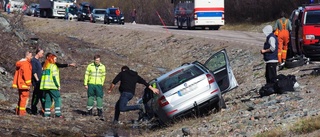 Fem inblandade i frontalkollision på E 10