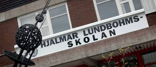 Gymnasielärare anmäld för diskriminering