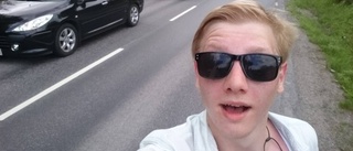 Rickard sprang fortare än bussen