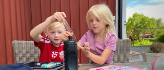 Louie och Allie Karlsson, 7, redo att bli förstaklassare: "Det känns lite pirrigt" ✓Barn från Ukraina ✓Ny rektor