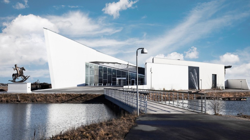 Arken, museet för modern konst i Ishøj. Här visas utställningar med dansk, nordisk och även internationell konst. Pressbild.
