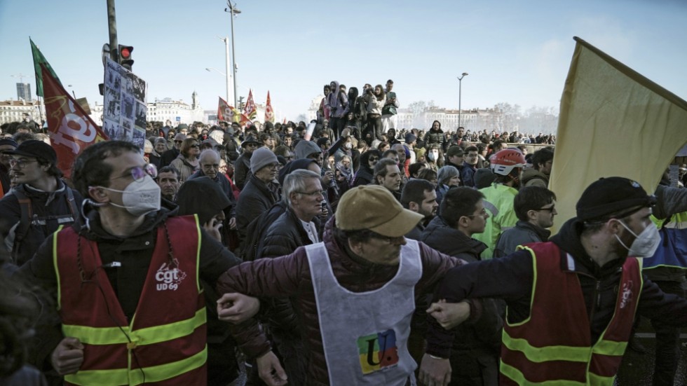 Fackmedlemmar i demonstration i Lyon på onsdagen.