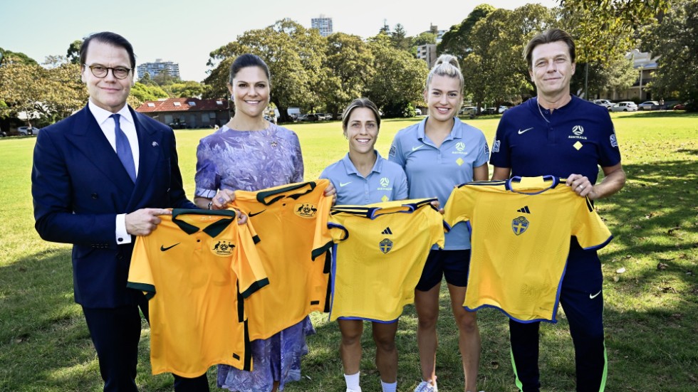 Kronprinsessan Victoria och prins Daniel mötte Vittsjös australiska landslagsspelare Katrina Gorry och Charlotte Grant samt Australiens svenske förbundskapten Tony Gustavsson i Sydney i mitten av februari.