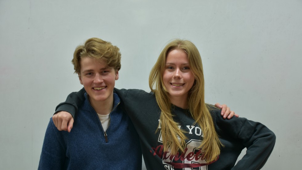Isac Ahlgren och Ronja Kristiansson är domare i 04:ornas poängjakt.