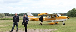 Flygplanet mäter radioaktivitet från luften vid kärnkraftsolycka