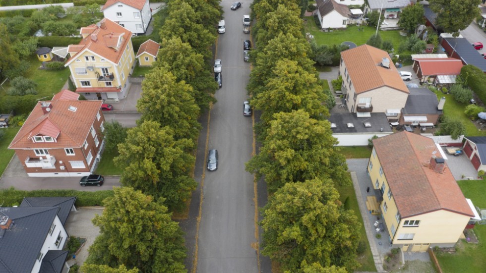Priserna på villor i Enköping är stigande, senaste kvartalet har de stigit mer här än i länet i genomsnitt.