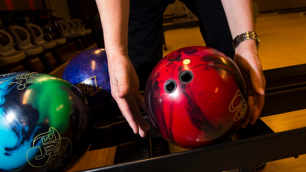 Vi har märkt att barn och unga som kanske inte har trivts i en idrott som elitsatsar tidigt kan komma till sin rätt i vår verksamhet, skriver Peter Hodor, generalsekreterare i Svenska Bowlingförbundet.