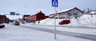 Efter kritiken - badhuskorsningen kan få trafikljus