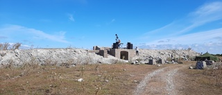 Helvetet brakade löst vid kalkstenspyramiderna på Fårö