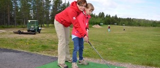 Allt fler lockas till golfbanan