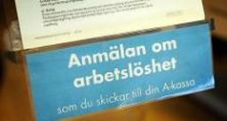 Arbetslösa tvingas till socialbidrag