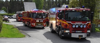 Brand i villa – kvinna till sjukhus