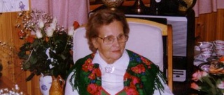 Elsa Leppäniemi 90 år