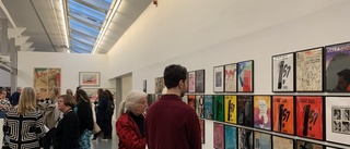 Ska utställningen med Warhol verkligen vara i en konsthall? 