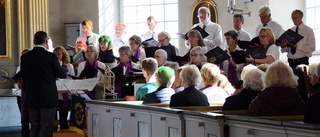 Invigningen fyllde kyrkan