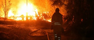 Boende oskadd efter villabranden