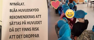 Här lurades eleverna ta på sig huvudskydd i matsalen