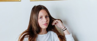 Milla, 14: ”Vuxna människor borde veta bättre”