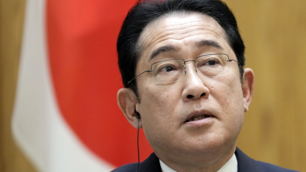 Japans premiärminister Fumio Kishida byter ut sin son som politisk sekreterare. Arkivbild.
