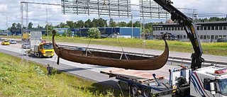 Vikingaskepp på plats i Upplands Väsby