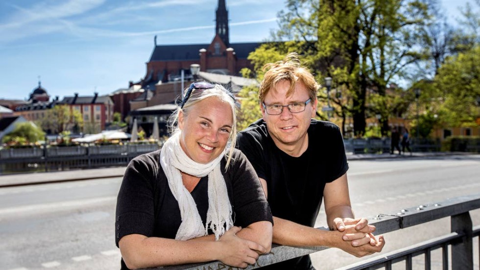 Nya perspektiv. Mats och Elisabet Målqvist har just återvänt från Swaziland, där de bott och arbetat i tre år. Med på äventyret var också deras fyra barn.