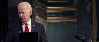 Biden lovar tusentals vaccincentraler