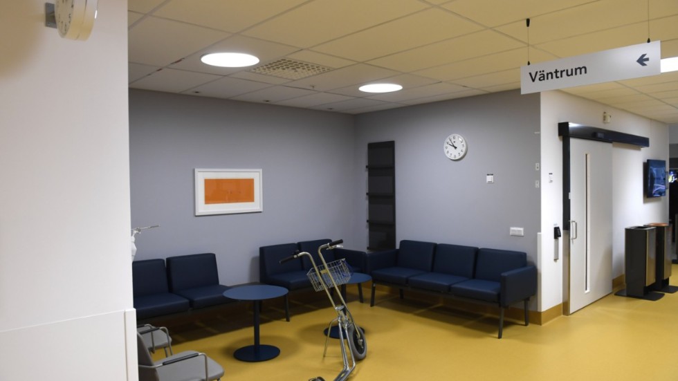 På grund av de hårda coronarestriktionerna fick inte den cancersjuka kvinnans familj närvara under hennes sista månad i livet.