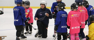 Här skolas framtidens lirare - Hockeyplugget är igång