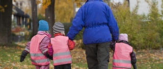 Med stora barngrupper kan förskolan inte bli bra