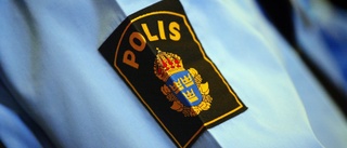 Flydde från polisen ‒ föll och dog