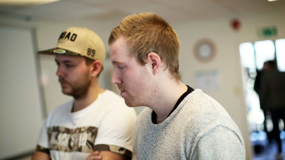 Arvika kommun tackar ja till ett möte med bröderna Christian Karlsson och Robin Dahlén samt deras advokat Stefan Liliebäck. Arkivbild.