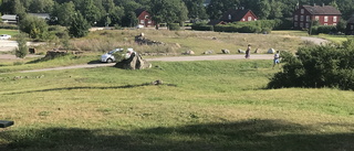 Strängnäs kommuns parkeringsnota i sommar: 8 000 kronor