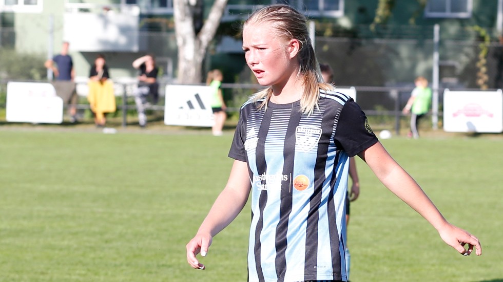 Västervik Damfotboll och Hanna Nilsson får en motståndare färre sedan Mjölby dragit sig ur serien.