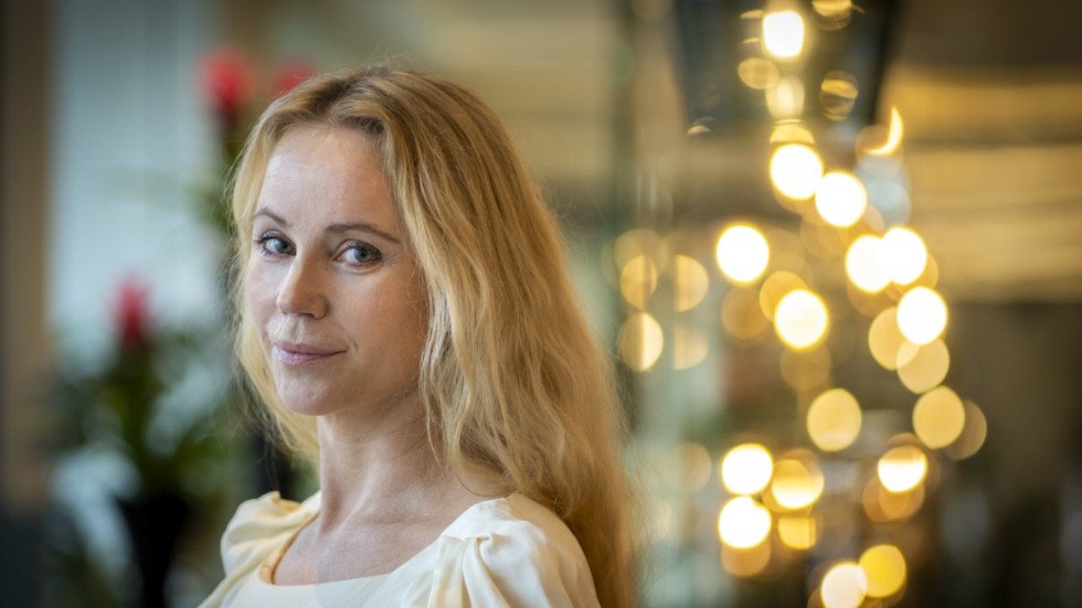 Sofia Helin spelar hälsoutredaren Anette i den svenska HBO-serien "Lust". Akivbild.