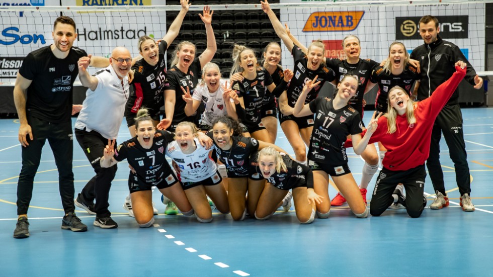 Hylte/Halmstad är klara för SM-final efter att ha slagit Örebro i tre raka set i avgörande matchen.
