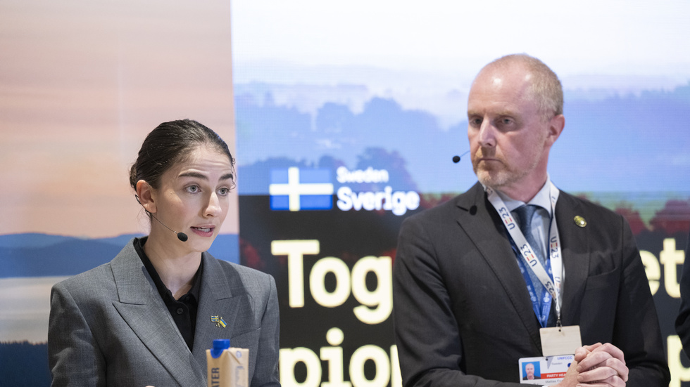 Klimat- och miljöminister Romina Pourmokhtari och Sveriges chefsförhandlare Mattias Frumerie.