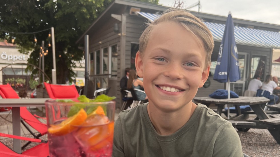 Insändarskribenten Sixten, 11 år, förespråkar gräs i stället för grus.